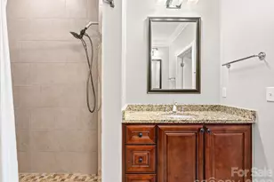 61 Blythe Commons Ct, Hendersonville, NC 28791 - Photo 32