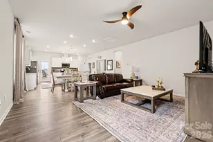 1709 Otter Perch Ln, Fort Mill, SC 29715 - Photo 8