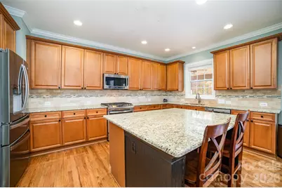 3308 Grandeur Road, Charlotte, NC 28269 - Photo 8