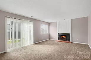 6107 Bent Tree Ct, Charlotte, NC 28212 - Photo 4