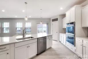 6295 Fairfax Ct, Maiden, NC 28650 - Photo 16