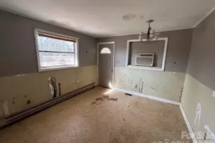 918 Emmanuel Church Rd, Conover, NC 28613 - Photo 10