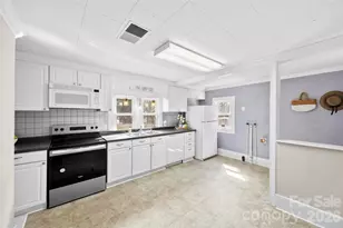 604 Walnut St, Belmont, NC 28012 - Photo 8