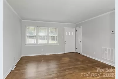 5300 Hickory Lane, Charlotte, NC 28216 - Photo 4