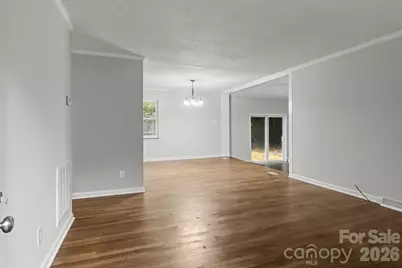 5300 Hickory Lane, Charlotte, NC 28216 - Photo 2