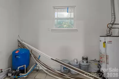 5300 Hickory Lane, Charlotte, NC 28216 - Photo 18