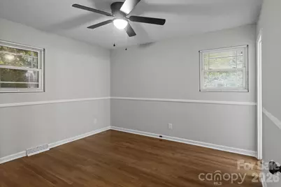 5300 Hickory Lane, Charlotte, NC 28216 - Photo 22