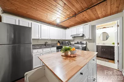 201 S Hoskins Road #129, Charlotte, NC 28208 - Photo 8