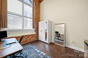 201 S Hoskins Rd, Charlotte, NC 28208 - Photo 12