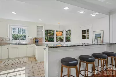 470 Livingston Drive, Charlotte, NC 28211 - Photo 14