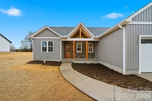 326 E Pine St, Maiden, NC 28650 - Photo 2