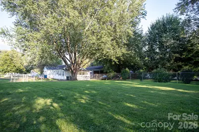 95 Elysinia Avenue, Waynesville, NC 28786 - Photo 6