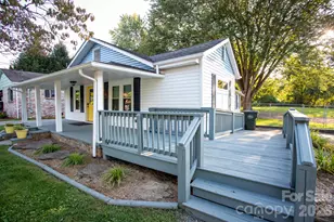 95 Elysinia Ave, Waynesville, NC 28786 - Photo 1