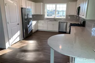 17212 Snug Harbor Rd, Charlotte, NC 28278 - Photo 6