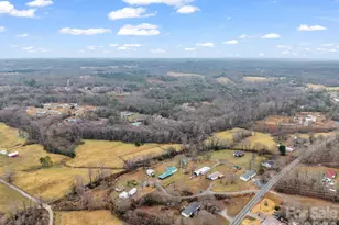 827 Old Henrietta Rd, Forest City, NC 28043 - Photo 16