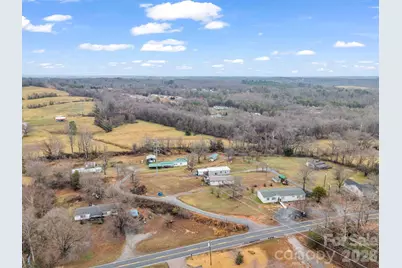 827 Old Henrietta Road, Forest City, NC 28139 - Photo 24