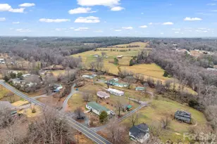 827 Old Henrietta Rd, Forest City, NC 28043 - Photo 22