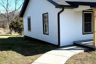 212 Huffman Rd, Gastonia, NC 28056 - Photo 2