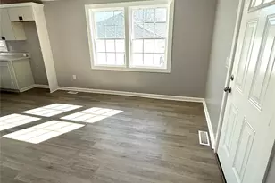 212 Huffman Rd, Gastonia, NC 28056 - Photo 8