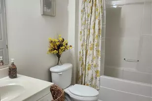 4322 Laurel Hill Ln, Charlotte, NC 28217 - Photo 16