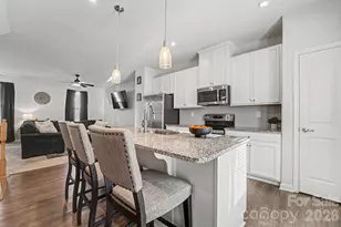 2105 Autumn Olive Ln, Matthews, NC 28104 - Photo 8