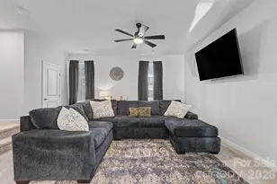 2105 Autumn Olive Ln, Matthews, NC 28104 - Photo 10