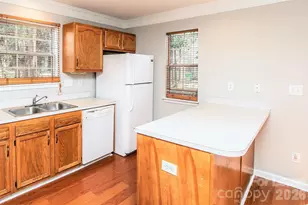 12708 Tucker Crossing Ln, Charlotte, NC 28273 - Photo 8