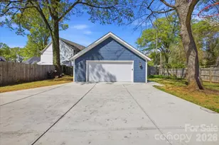 2711 Clemson Ave, Charlotte, NC 28205 - Photo 38