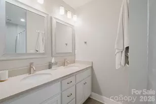 2711 Clemson Ave, Charlotte, NC 28205 - Photo 30