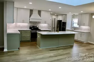 7159 Moss Point Dr, Charlotte, NC 28277 - Photo 6