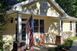 113 Chancery Ct, Flat Rock, NC 28731 - Photo 2