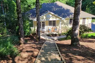 113 Chancery Ct, Flat Rock, NC 28731 - Photo 1