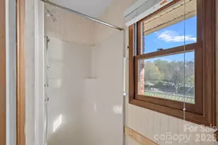 18726 Bluff Point Rd, Cornelius, NC 28031 - Photo 18
