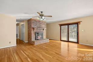 18726 Bluff Point Rd, Cornelius, NC 28031 - Photo 8