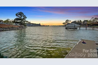 18726 Bluff Point Road, Cornelius, NC 28031 - Photo 2