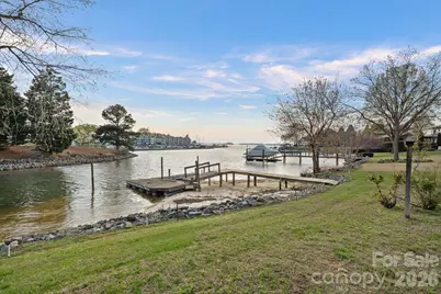 18726 Bluff Point Road, Cornelius, NC 28031 - Photo 26