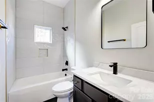 4325 Raney Way, Charlotte, NC 28205 - Photo 38