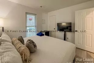 5819 Woodrock Ct, Charlotte, NC 28214 - Photo 6