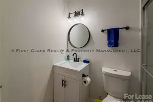 5819 Woodrock Ct, Charlotte, NC 28214 - Photo 12