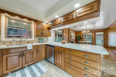 63 Pinecroft Road, Asheville, NC 28804 - Photo 18