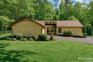 63 Pinecroft Rd, Asheville, NC 28804 - Photo 2