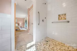 63 Pinecroft Rd, Asheville, NC 28804 - Photo 34