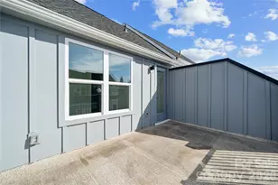 1107 Kokomo Ln, Charlotte, NC 28206 - Photo 1