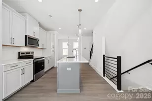 1107 Kokomo Ln, Charlotte, NC 28206 - Photo 4