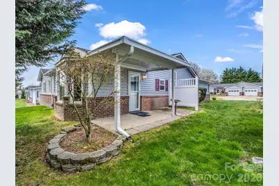 220 Dartcrest Drive, Hendersonville, NC 28792 - Photo 6