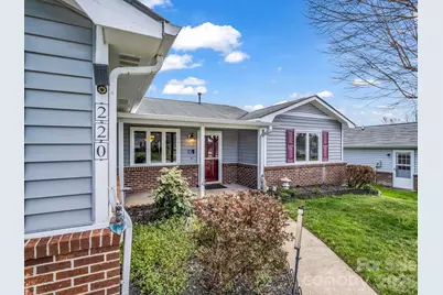 220 Dartcrest Drive, Hendersonville, NC 28792 - Photo 8