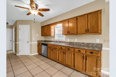 220 Dartcrest Drive, Hendersonville, NC 28792 - Photo 28