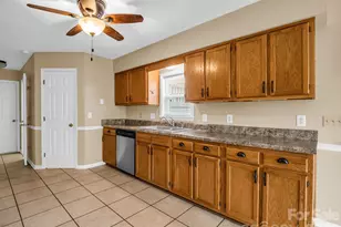 220 Dartcrest Dr, Hendersonville, NC 28792 - Photo 28