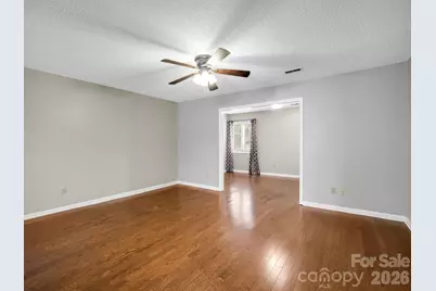 220 Dartcrest Drive, Hendersonville, NC 28792 - Photo 14