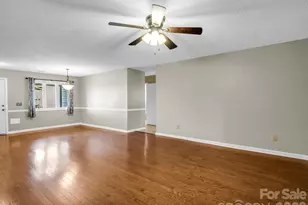 220 Dartcrest Dr, Hendersonville, NC 28792 - Photo 10